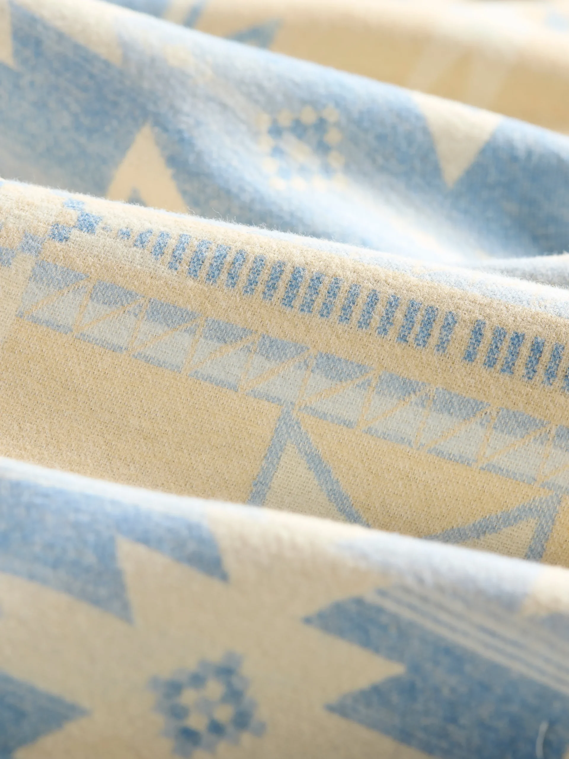 Women Faherty Brand Home & More|Home & More*Doug Good Feather Adirondack Blanket -