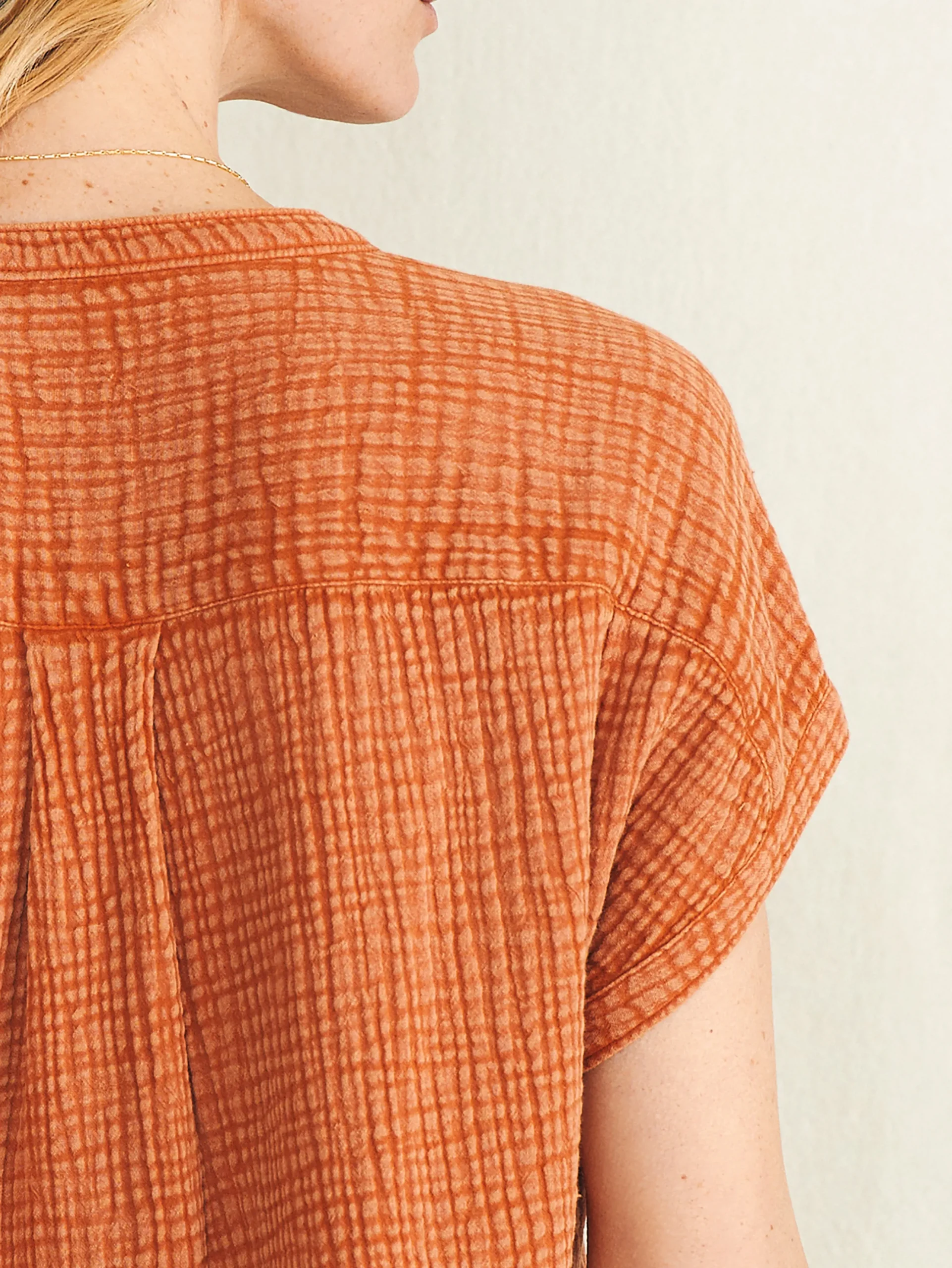 Women Faherty Brand Shirts & Tops*Dream Cotton Gauze Desmond Top -