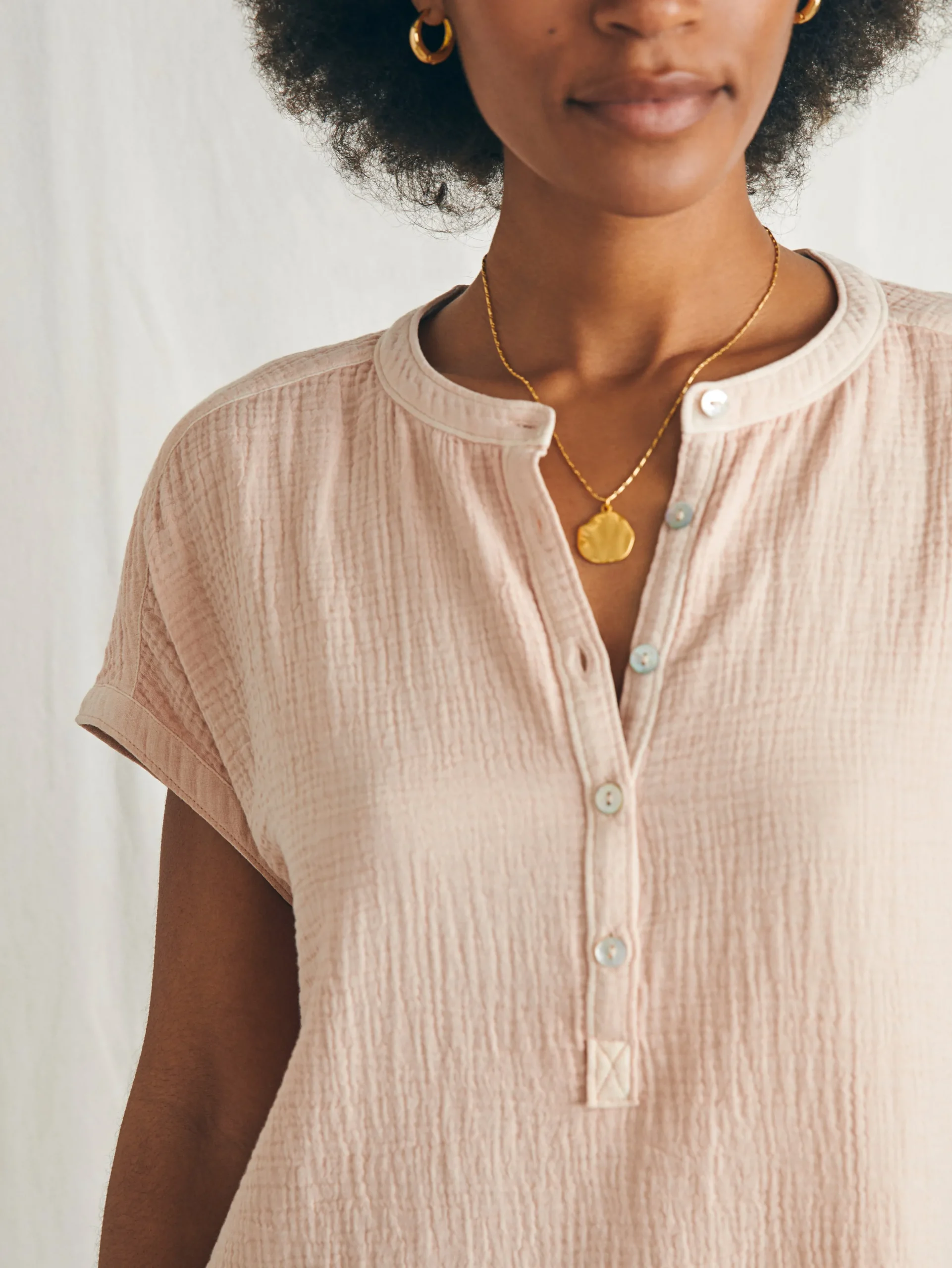 Women Faherty Brand Shirts & Tops*Dream Cotton Gauze Desmond Top -