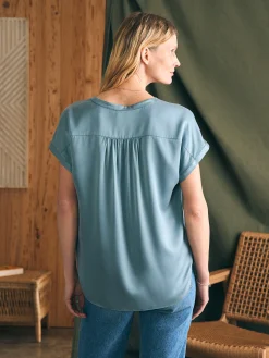Women Faherty Brand Shirts & Tops*Sandwashed Silk Desmond Top -
