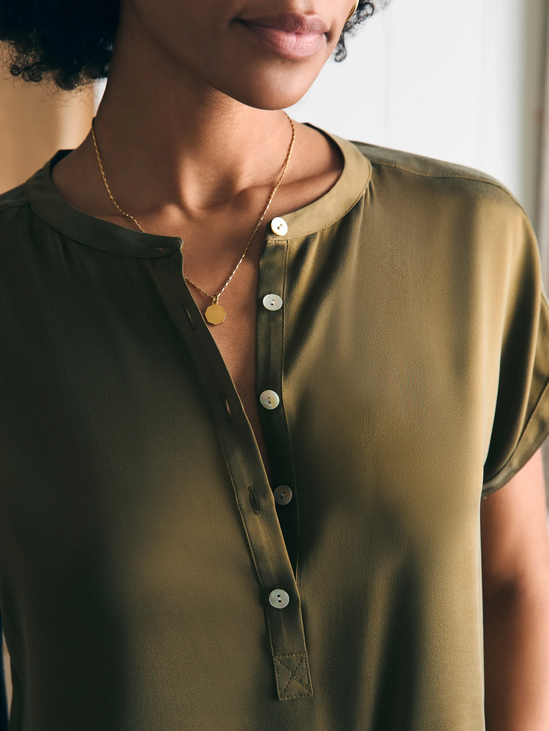 Women Faherty Brand Shirts & Tops*Sandwashed Silk Desmond Top -