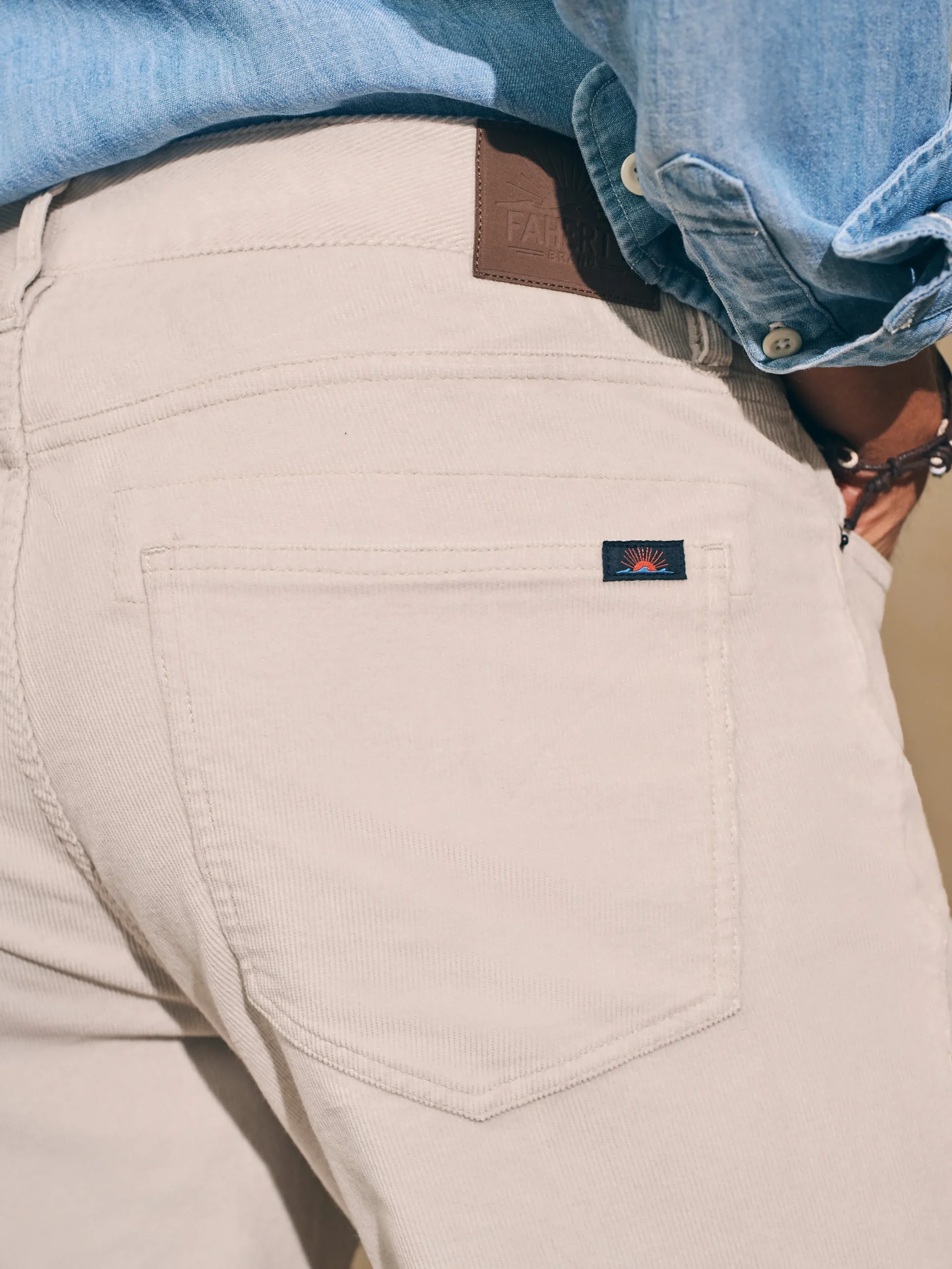 Faherty Brand Pants*Stretch Corduroy 5-Pocket Pant (32" Inseam) -