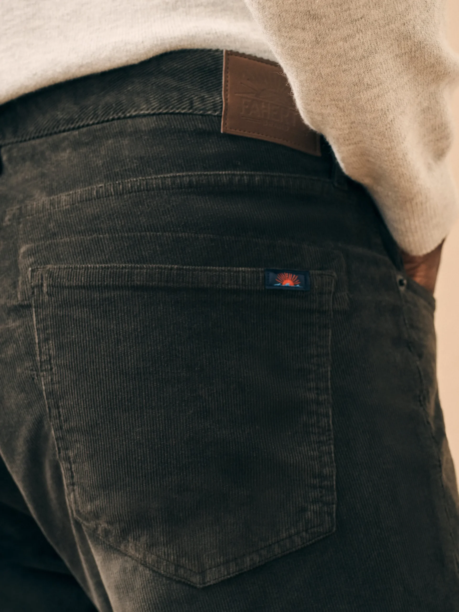 Faherty Brand Pants*Stretch Corduroy 5-Pocket Pant (34" Inseam) -