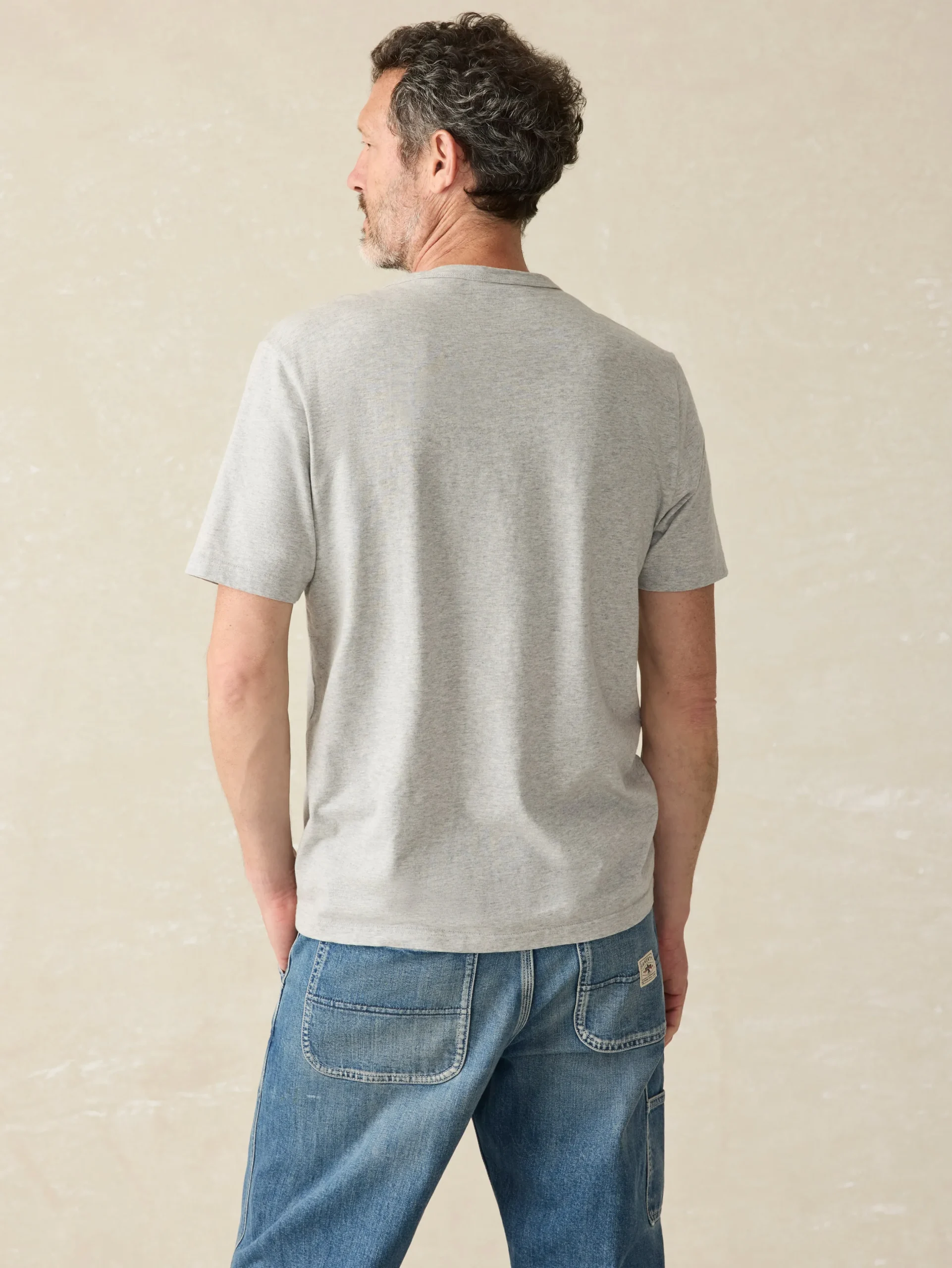 Faherty Brand T-Shirts & Henleys*Sunwashed Pocket Tee -